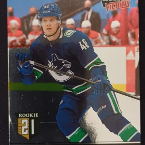 2020/2021 Upper Deck Extended Ultimate Victory Retro UV-27 Olli Juolevi Inzert
