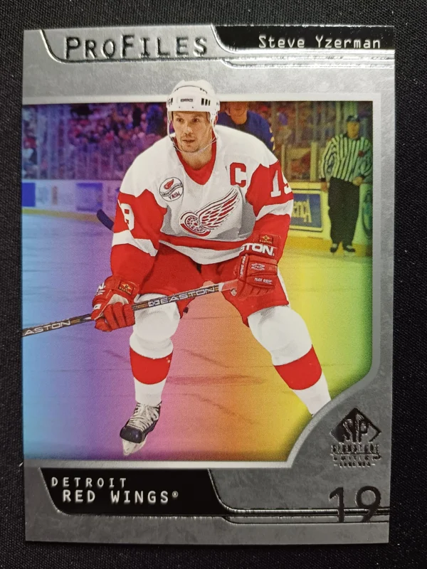 2020/2021 Upper Deck SP Signature Editions Legends ProFiles P-23 Steve Yzerman Inzert