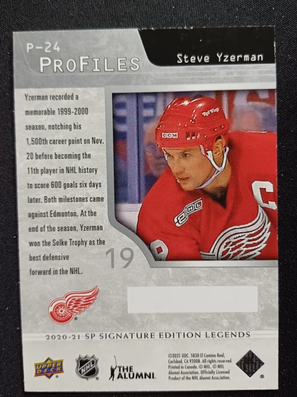2020/2021 Upper Deck SP Signature Editions Legends ProFiles P-24 Steve Yzerman Inzert - Image 2