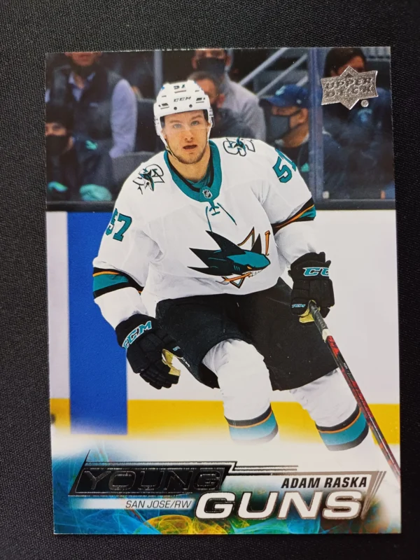 2022/2023 Upper Deck Series 1 Young Guns 232 Adam Raska Inzert