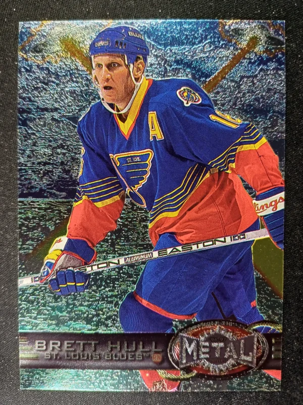 1996/1997 Fleer Metal Universe Base 132 Brett Hull