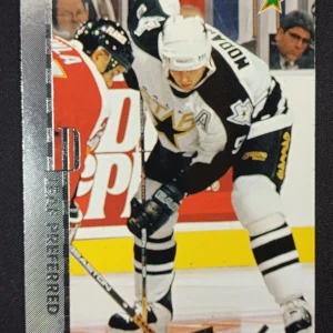 1996/1997 Donruss Leaf Base 44 Mike Modano