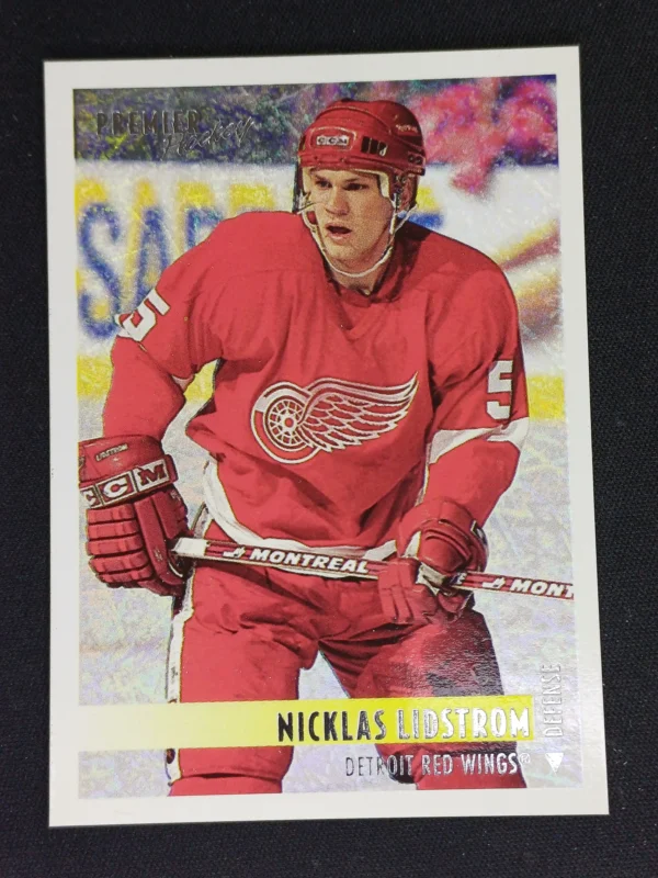 1994/1995 Topps OPC Premier Special Effects 52 Nicklas Lidstrom Paralel