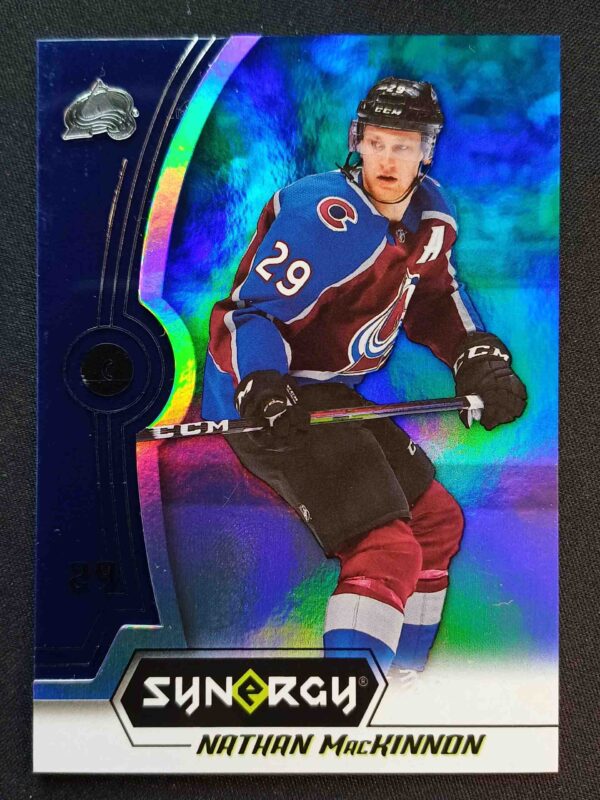 2018/2019 Upper Deck Synergy Blue 9 Nathan MacKinnon Paralel