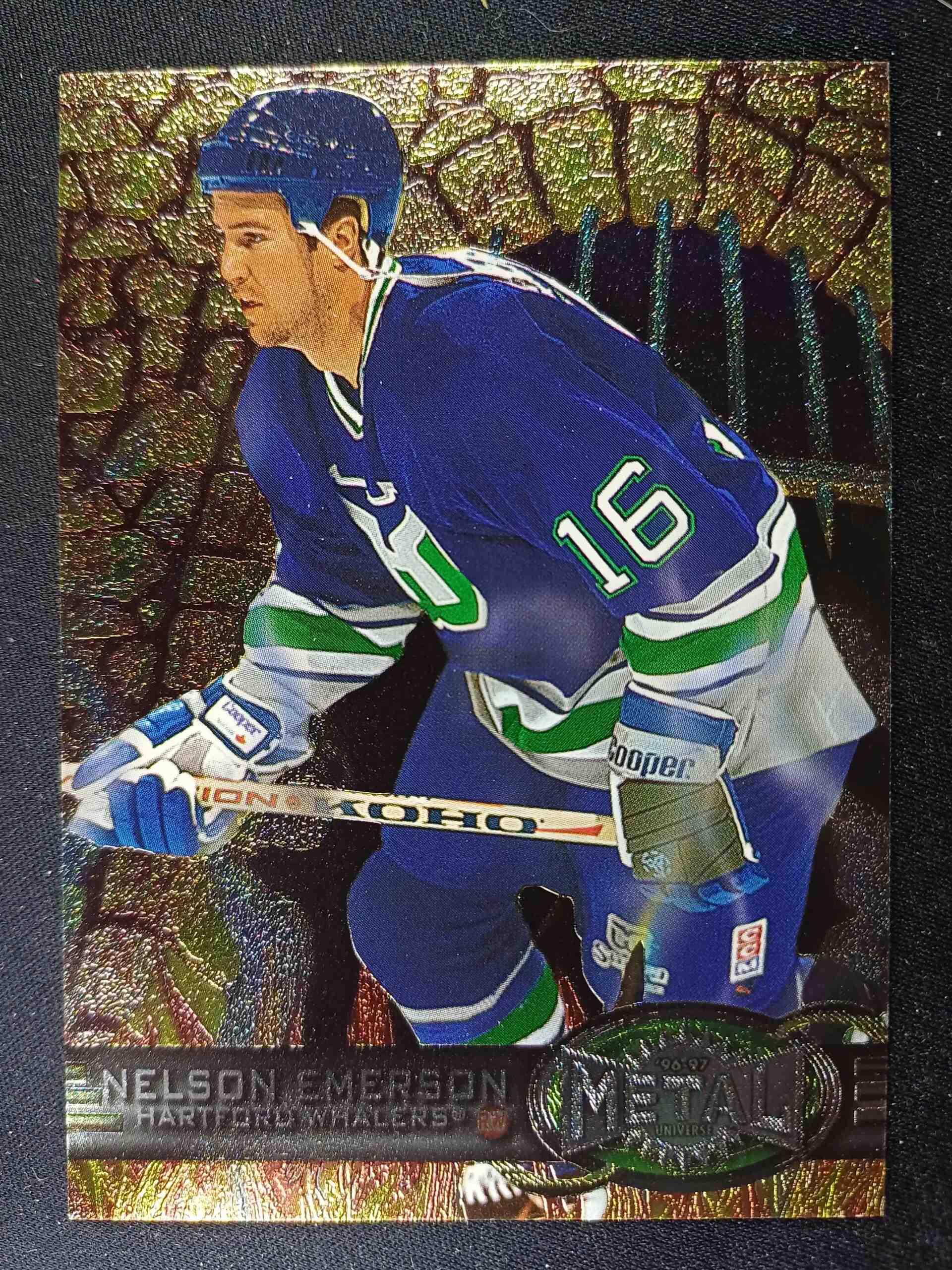 1996/1997 Fleer Metal Universe Base 68 Nelson Emerson