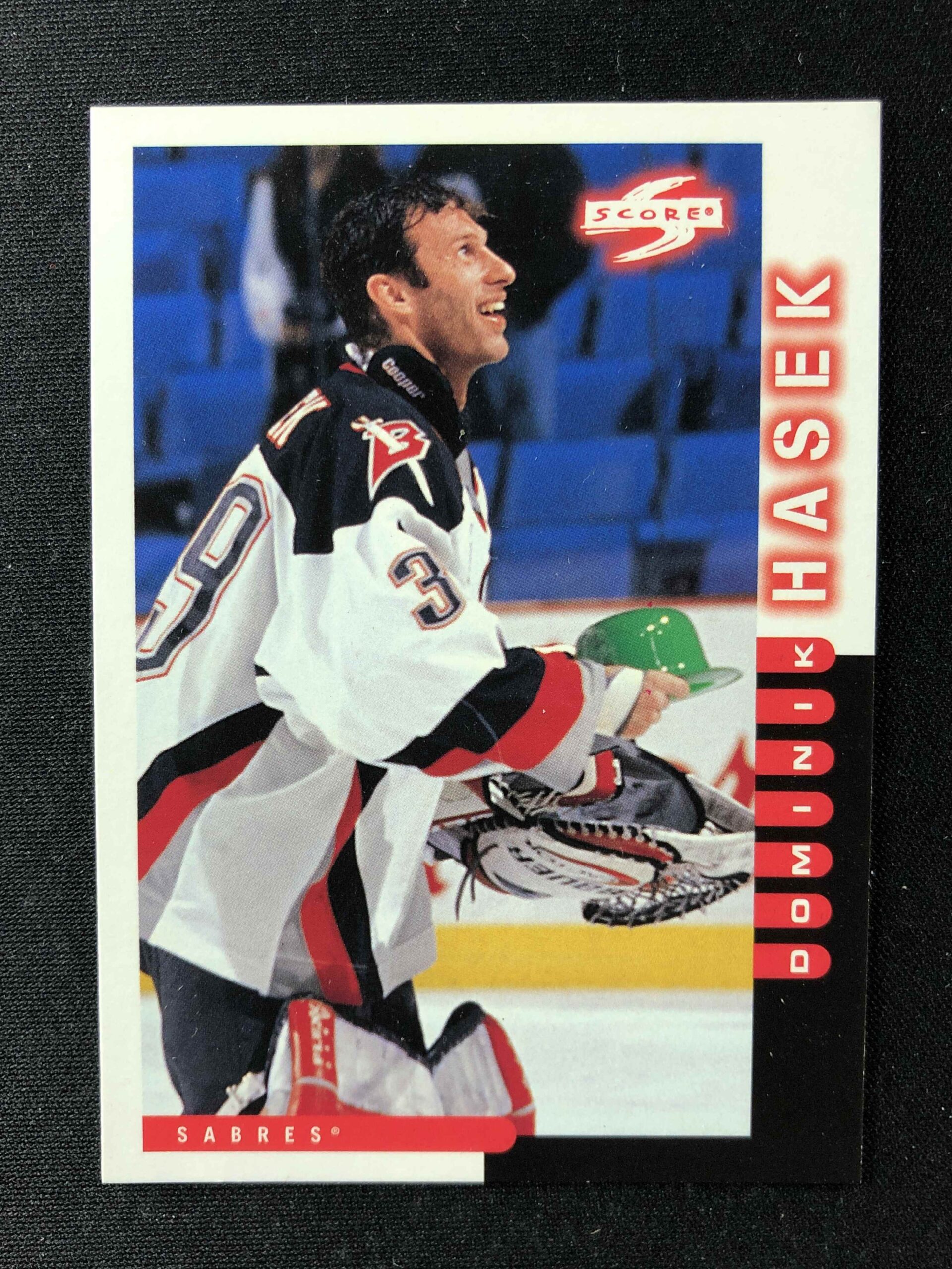 1997/1998 Pinnacle Score Base 39 Dominik Hašek