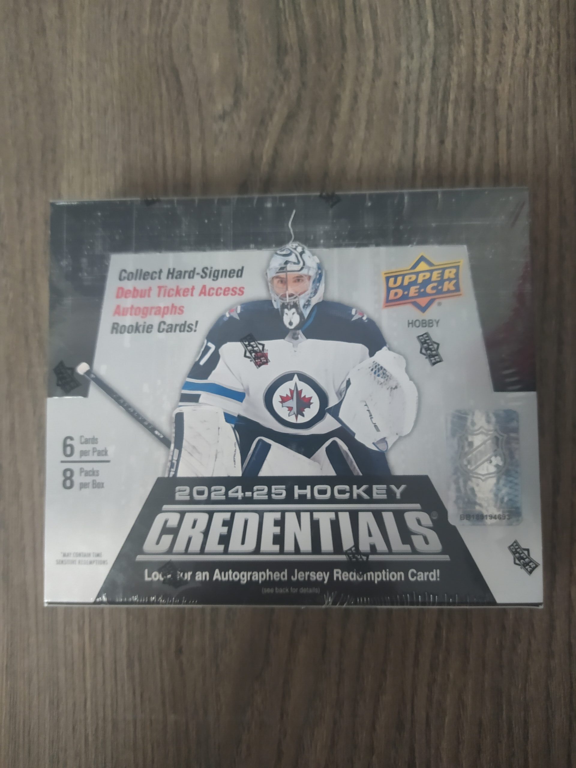 2024/25 Upper Deck Credentials Hockey hobby box