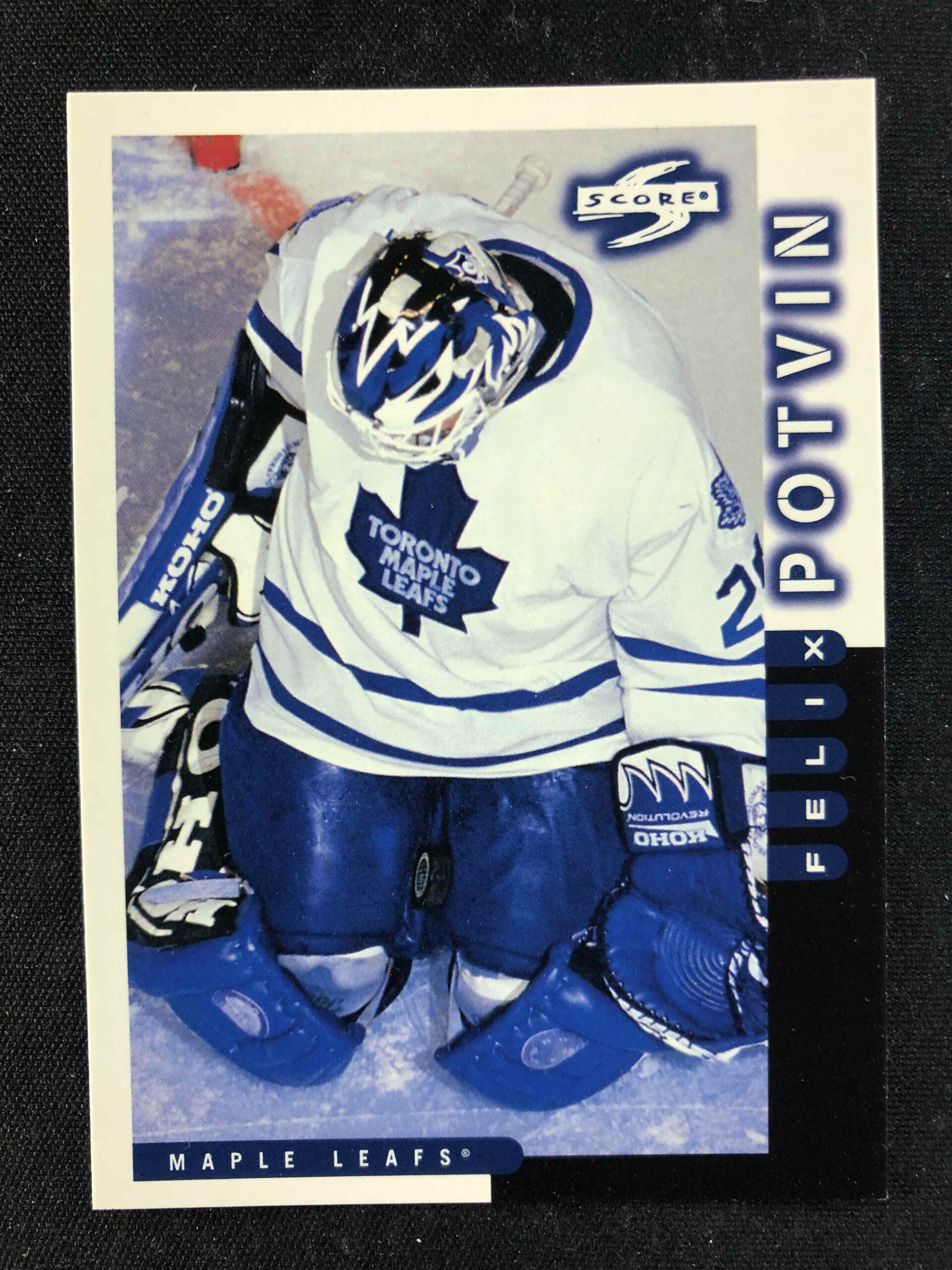 1997/1998 Pinnacle Score Base 29 Felix Potvin