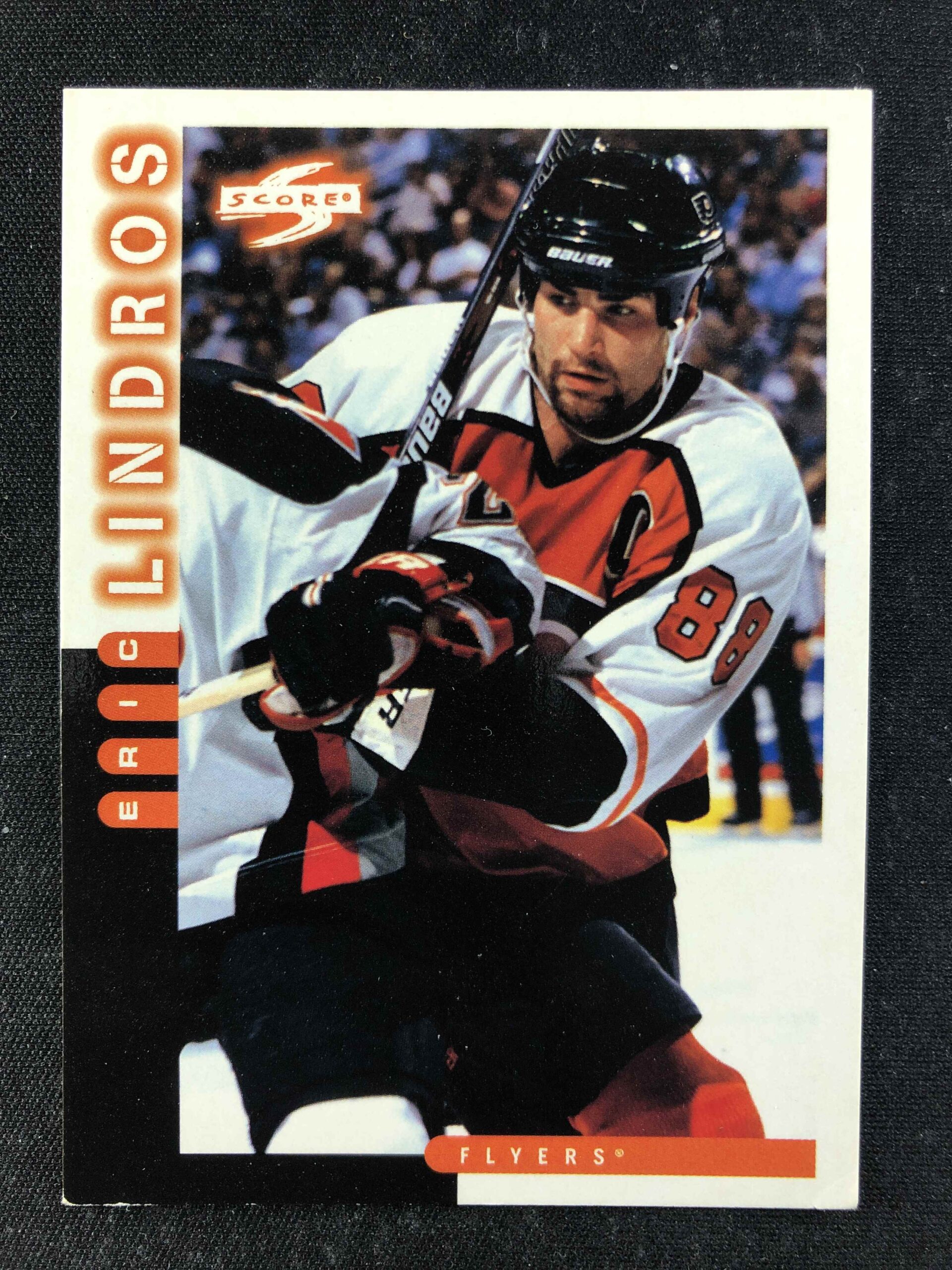 1997/1998 Pinnacle Score Base 88 Eric Lindros