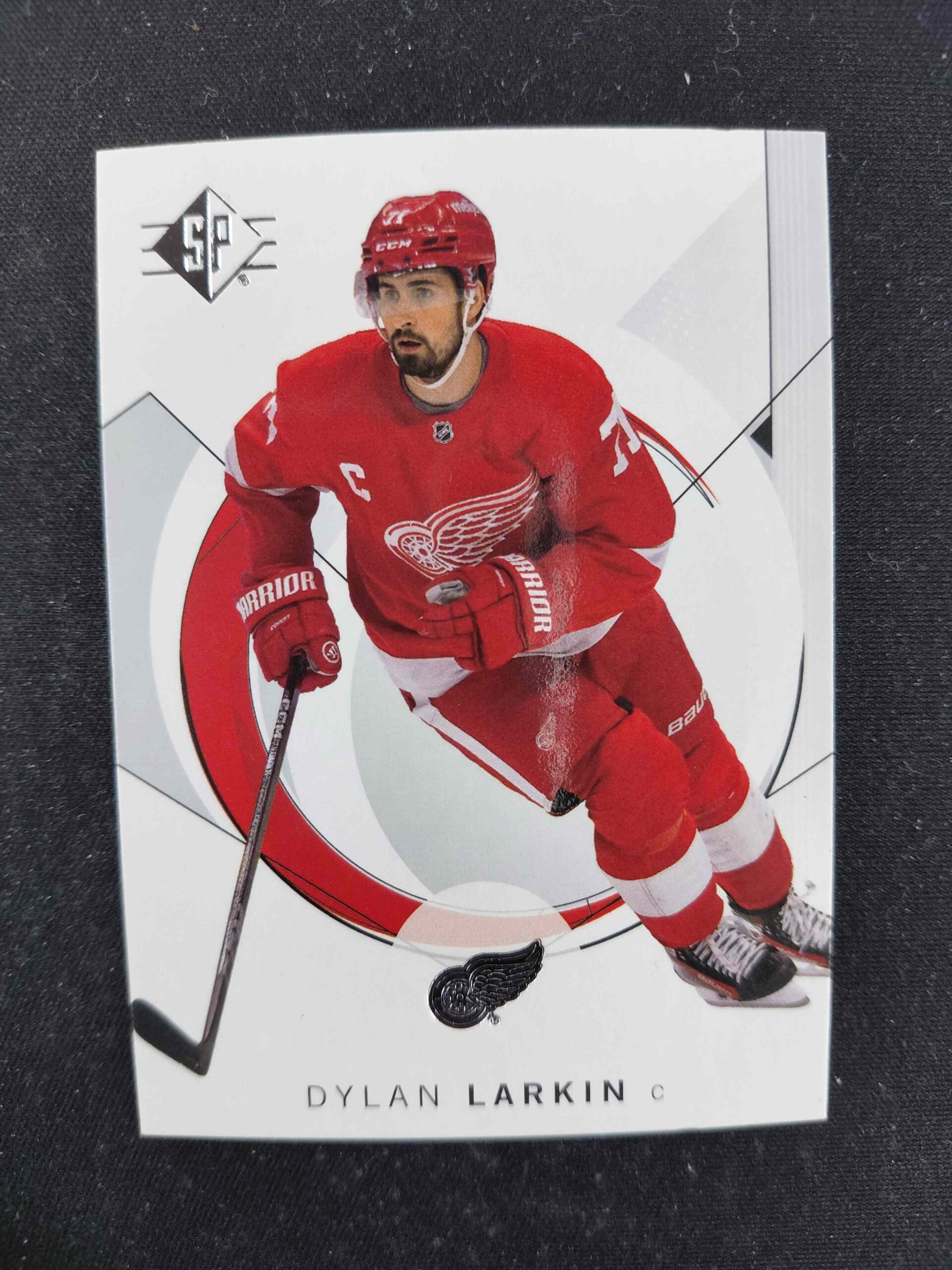 2024/2025 Upper Deck SP Base 12 Dylan Larkin