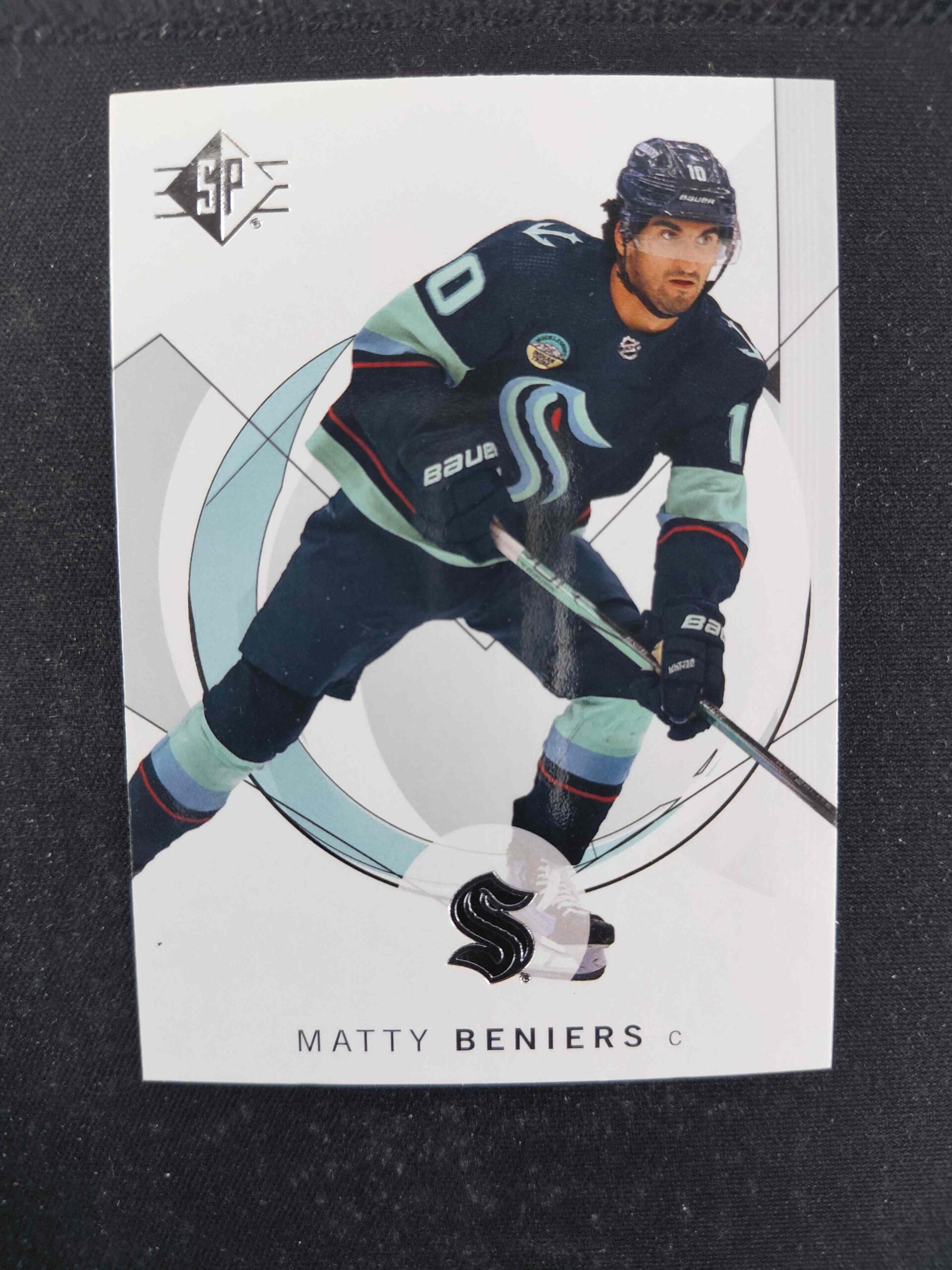 2024/2025 Upper Deck SP Base 80 Matty Beniers