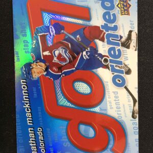 2025/2026 Upper Deck Series 1 Goal Oriented GO-7 Nathan MacKinnon Inzert