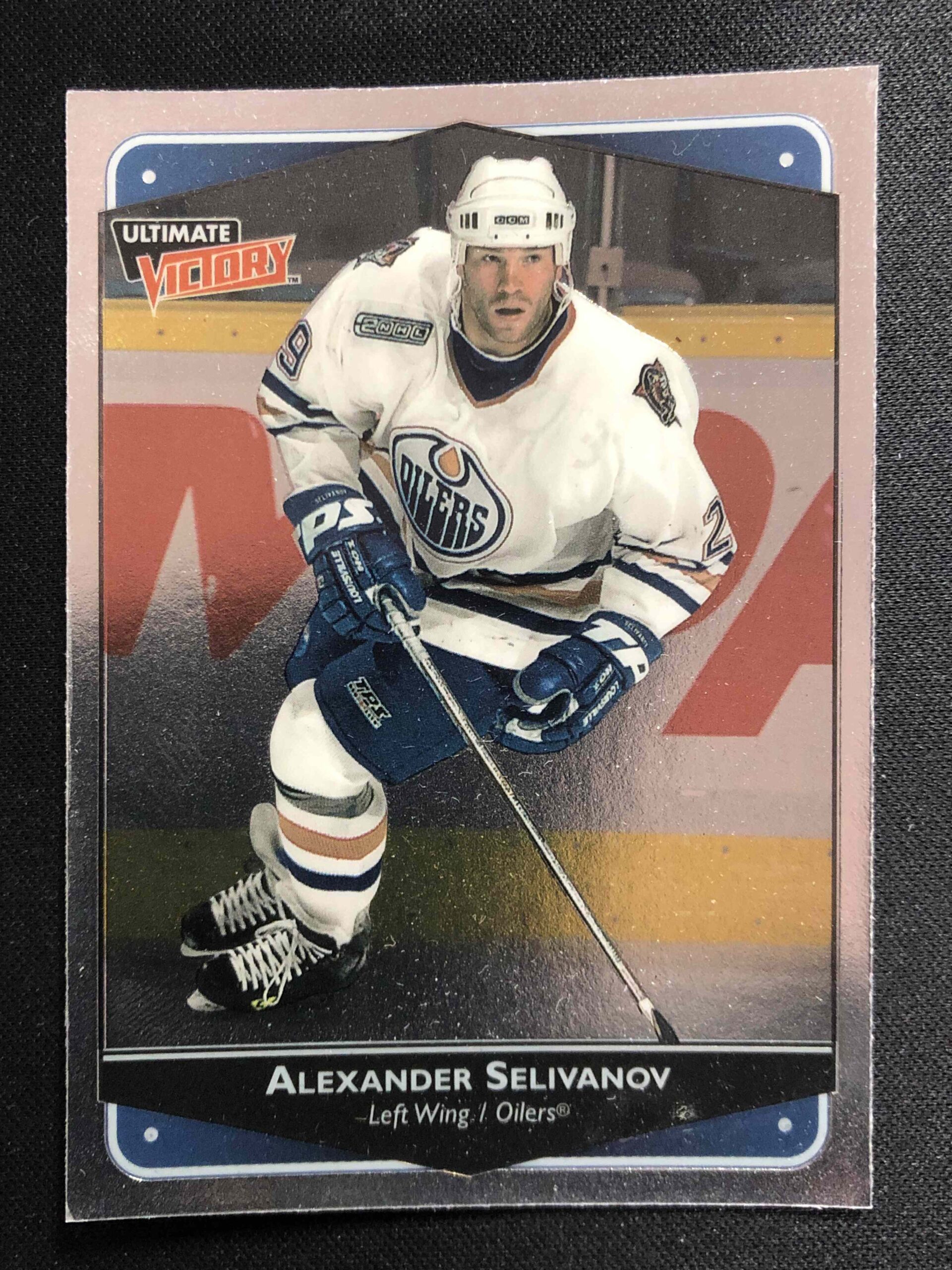 1999/2000 Upper Deck Ultimate Victory Base 37 Alexander Selivanov