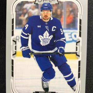 2025/2026 Upper Deck O-Pee-Chee Base 15 Auston Matthews