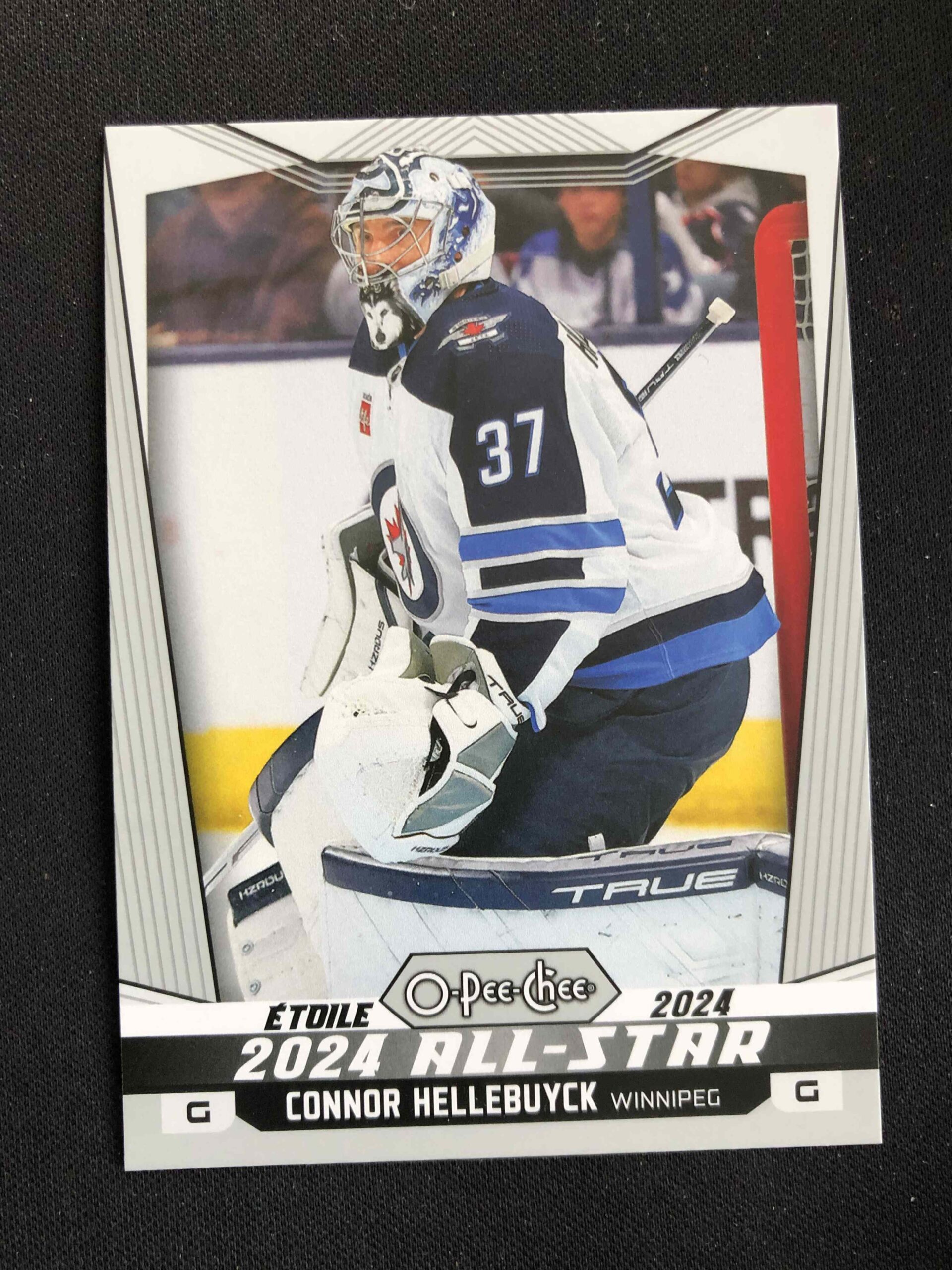 2024/2025 Upper Deck O-Pee-Chee Base 505 Connor Hellebuyck