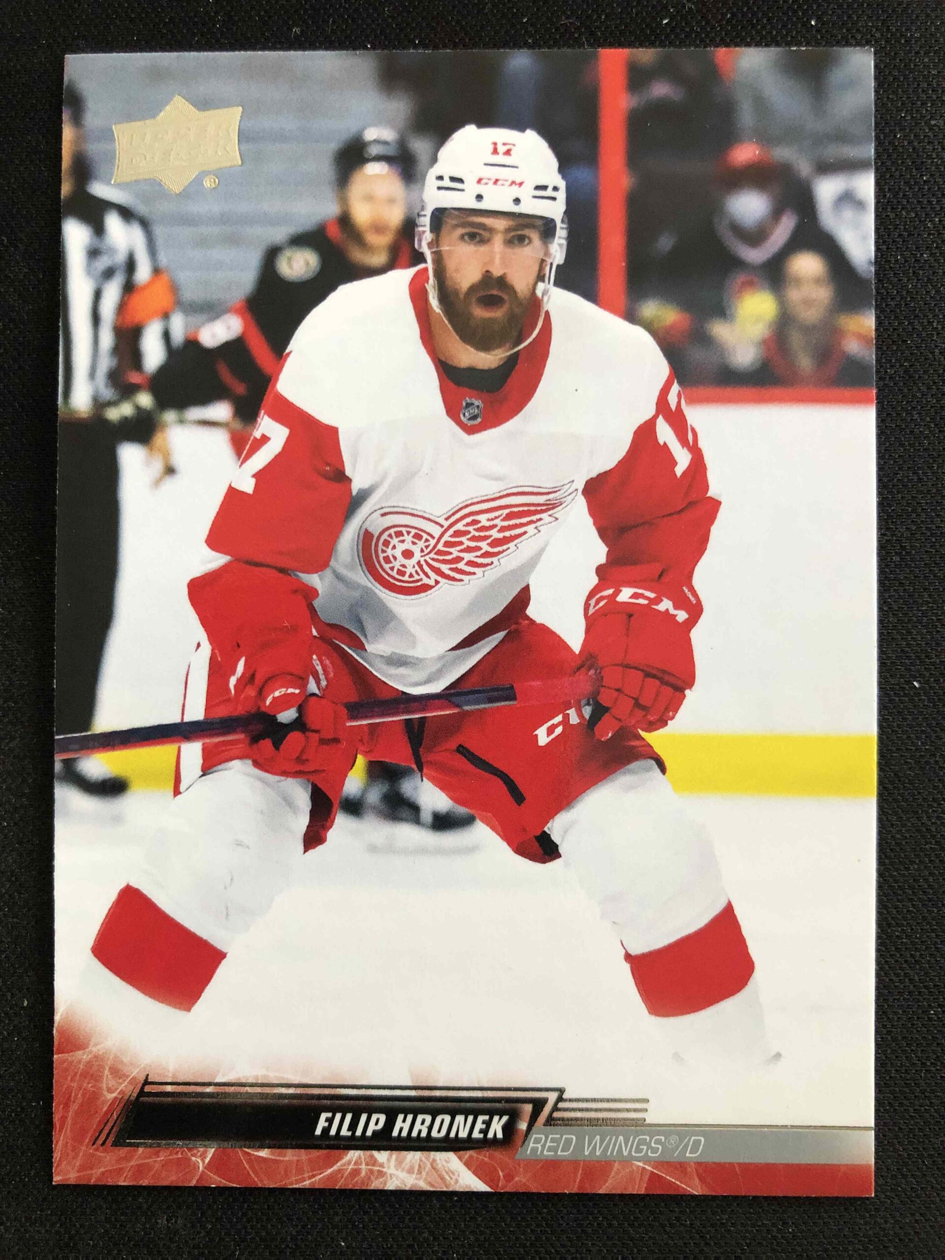 2022/2023 Upper Deck Series 1 Base 63 Filip Hronek