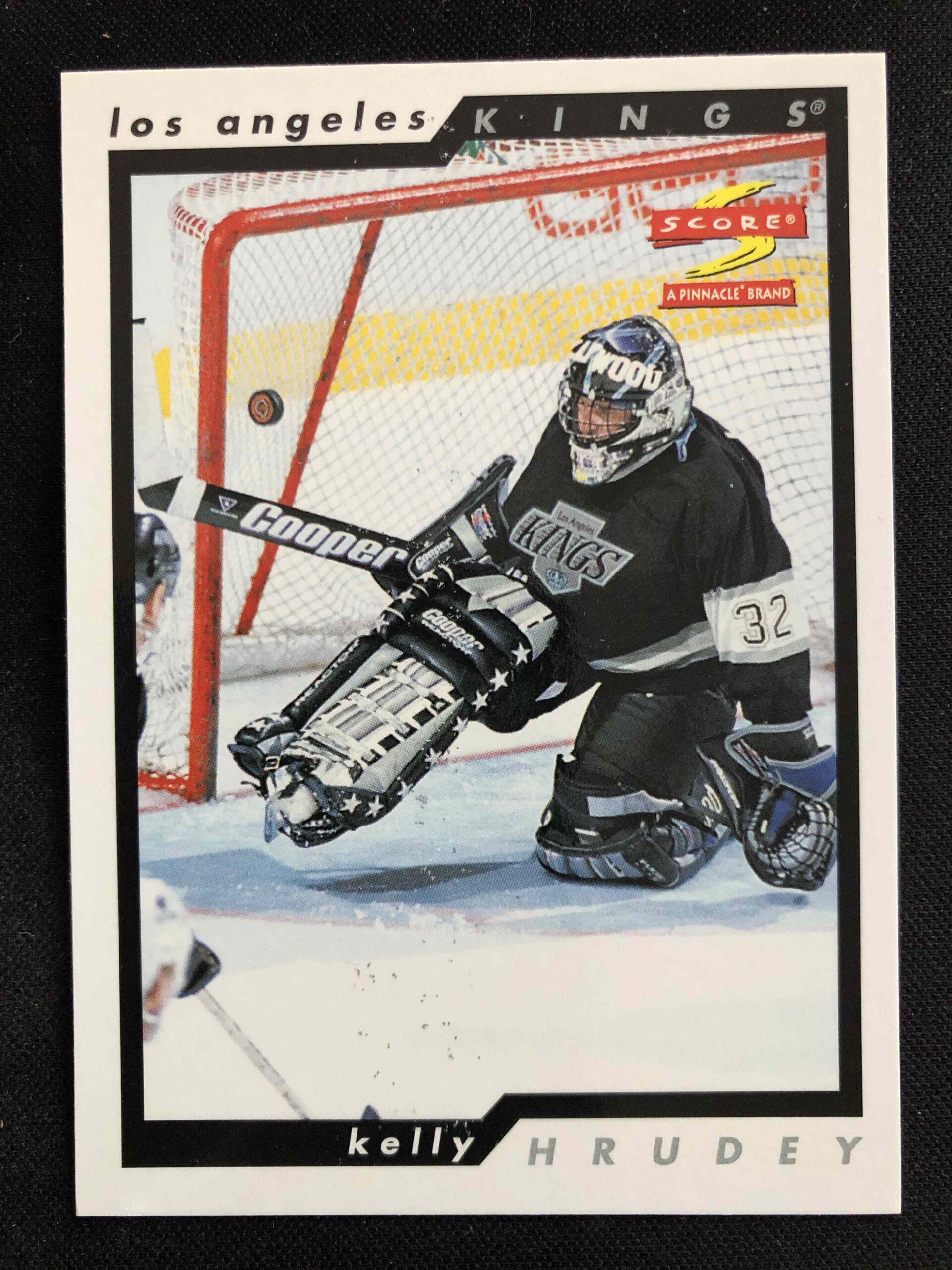 1996/1997 Pinnacle Score Base 68 Kelly Hrudey