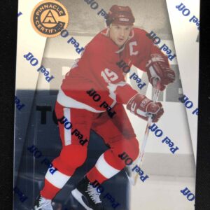 1997/1998 Pinnacle Certified Base 38 Steve Yzerman