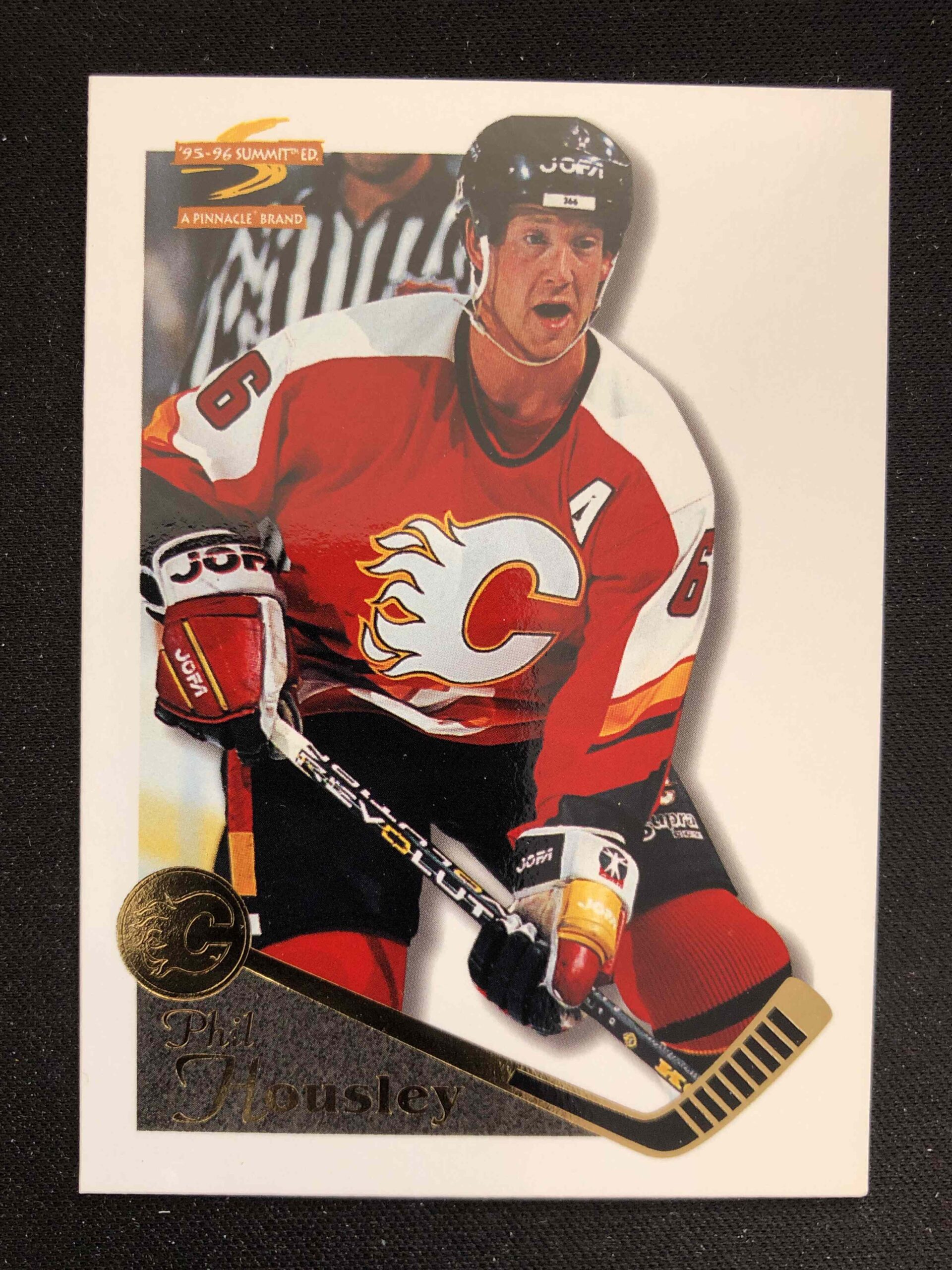 1995/1996 Pinnacle Score Summit Base 40 Phil Housley