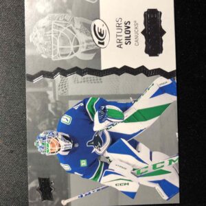 2023/2024 Upper Deck Ice Base 140 Arturs Silovs Paralel