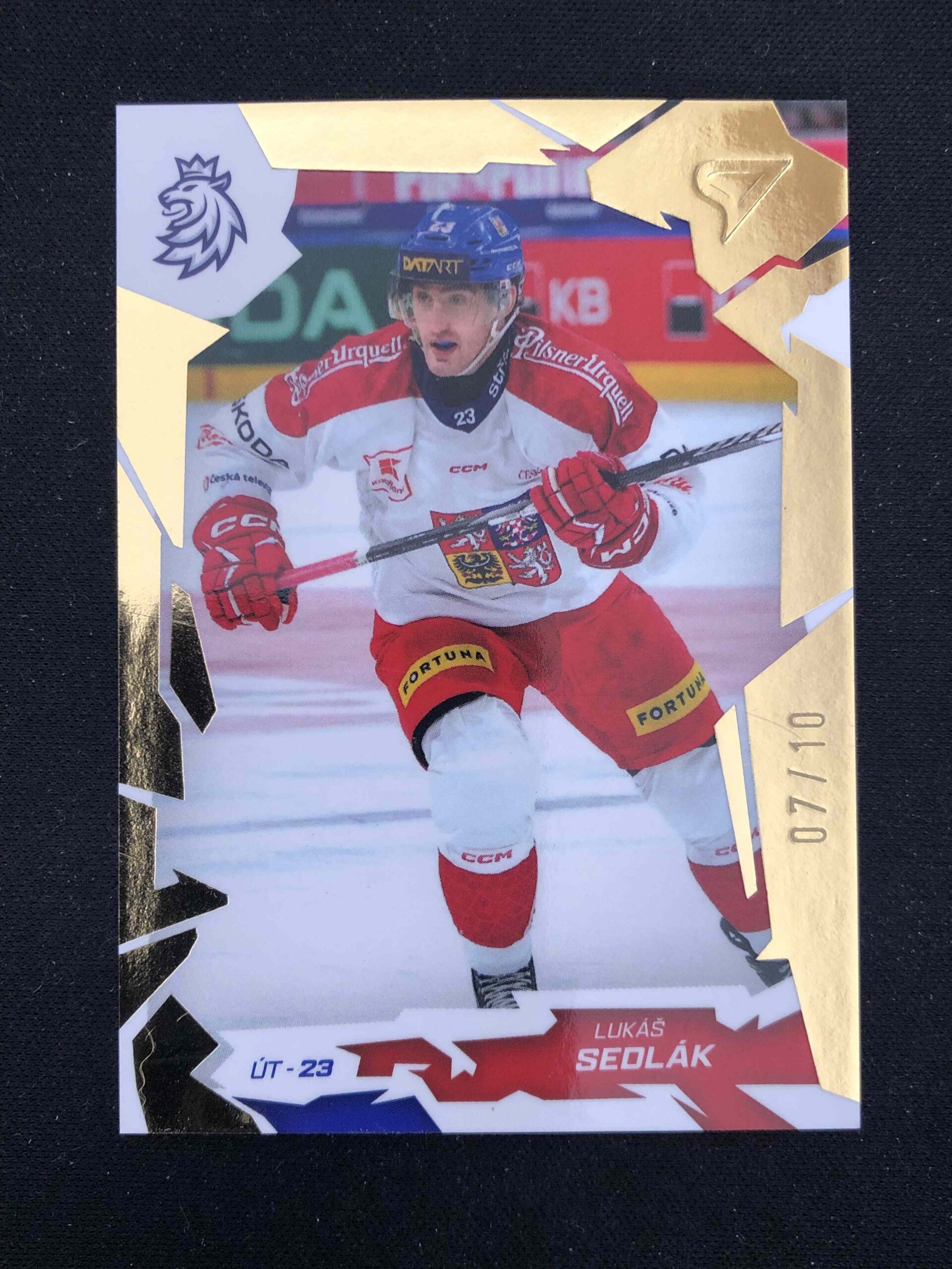 2026 Sportzoo Hokejové Česko Buff Gold 47 Lukáš Sedlák Paralel 07/10