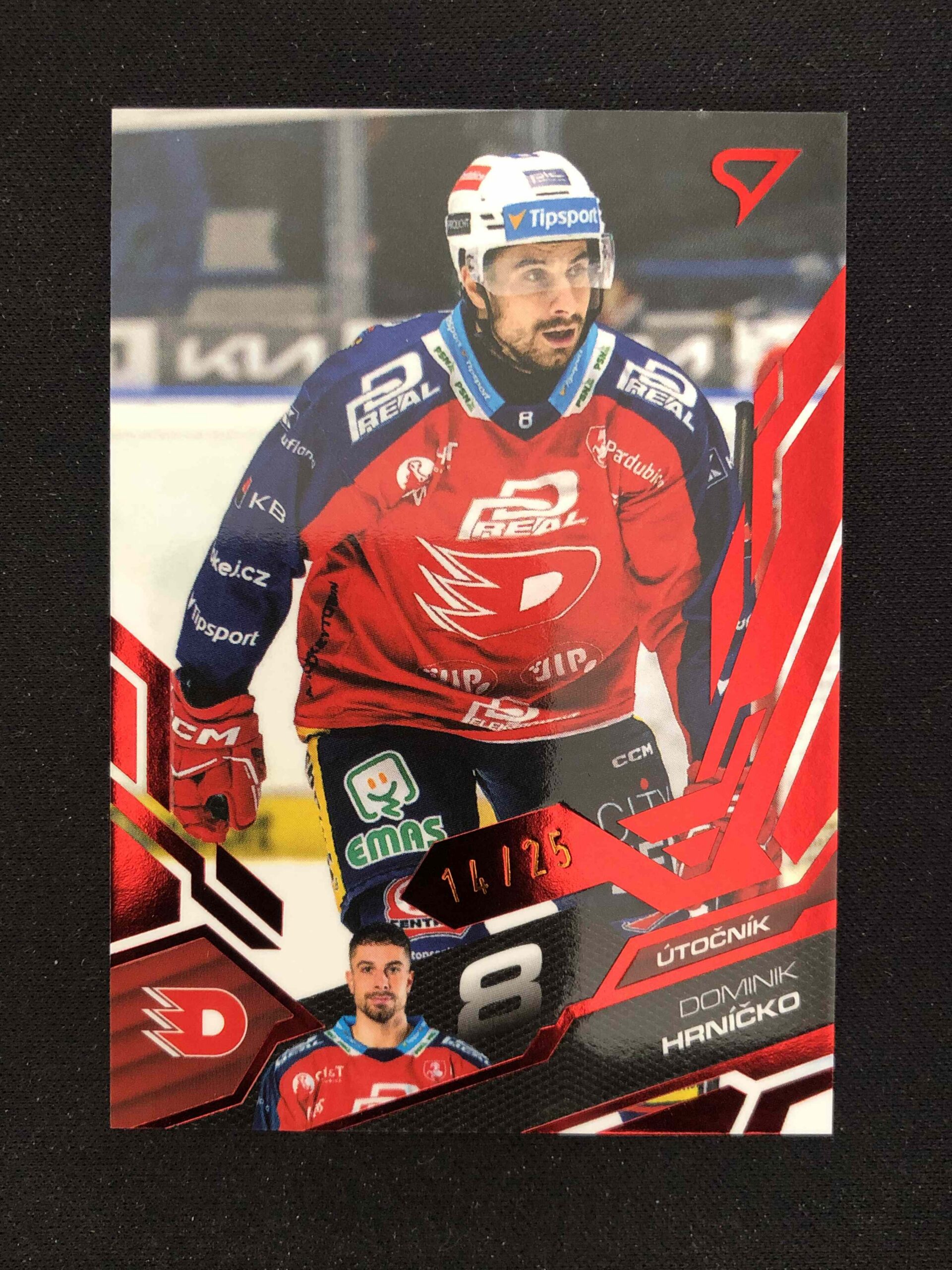 2025/2026 Sportzoo Play Off Base Update Ruby Red 367 Dominik Hrníčko Paralel 14/25