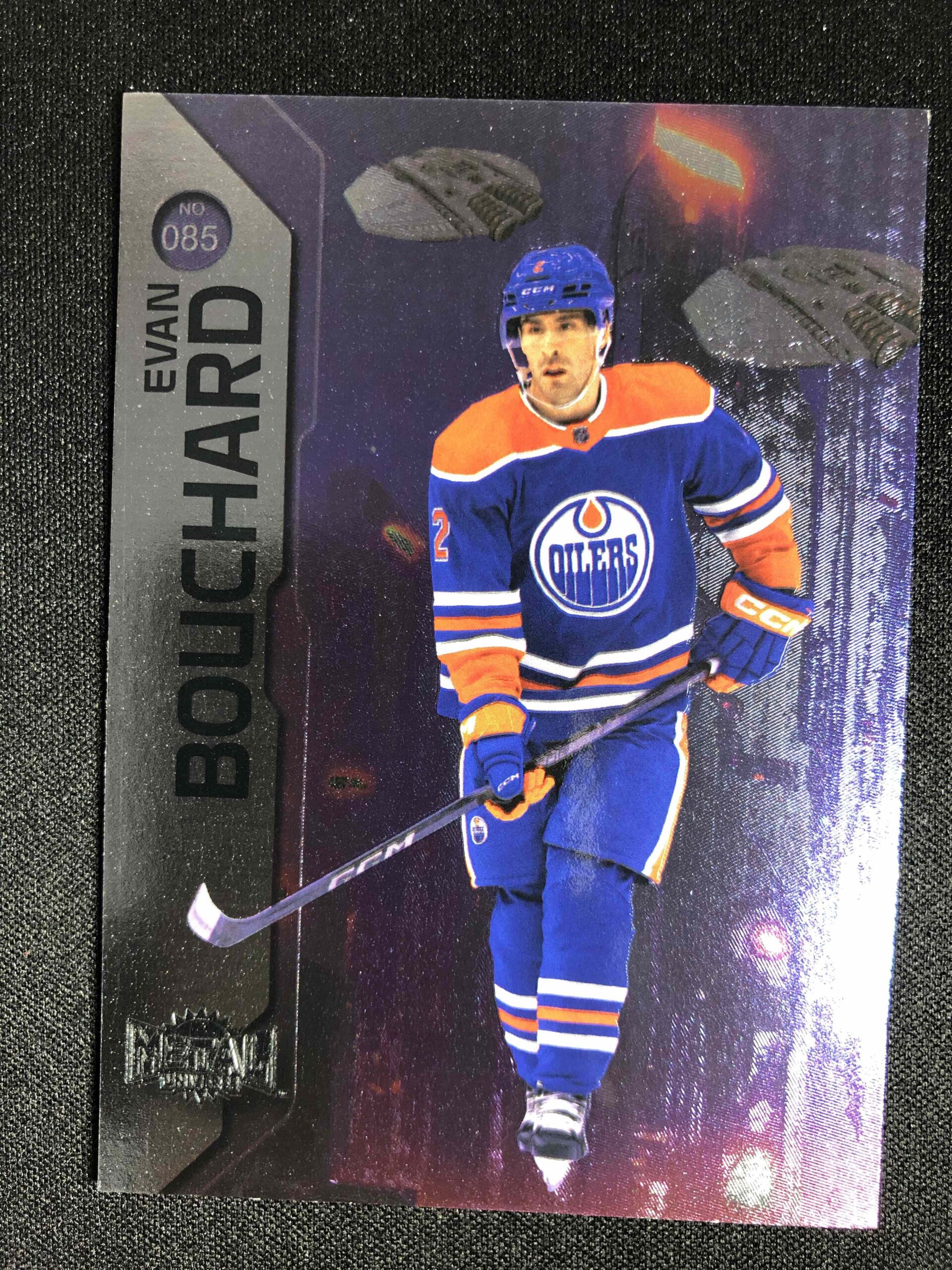2023/2024 Upper Deck Skybox Metal Universe Base 85 Evan Bouchard