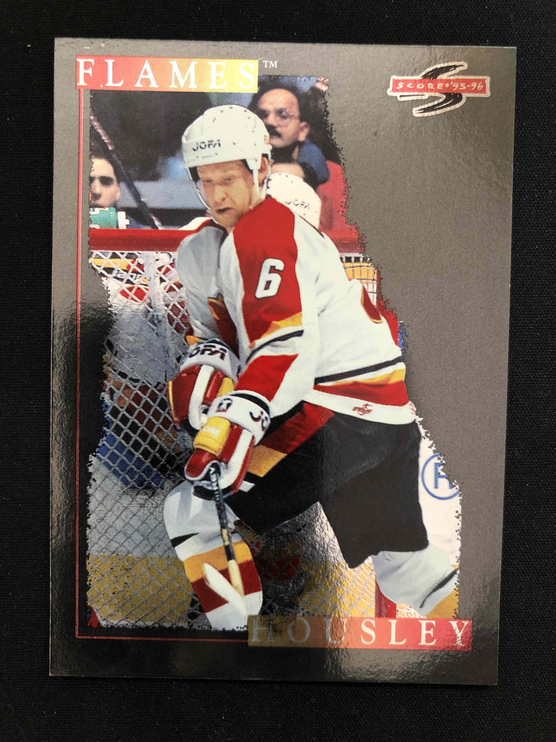 1995/1996 Pinnacle Score Black Ice 45 Phil Housley Paralel