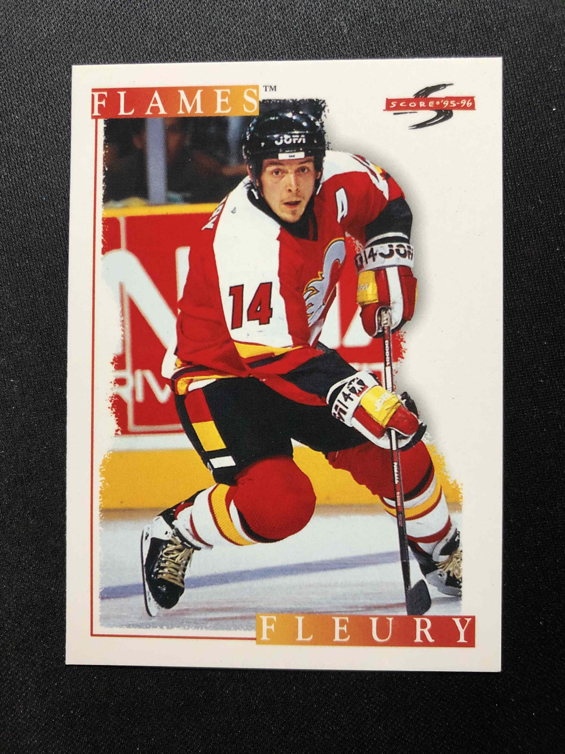 1995/1996 Pinnacle Score Base 121 Theoren Fleury
