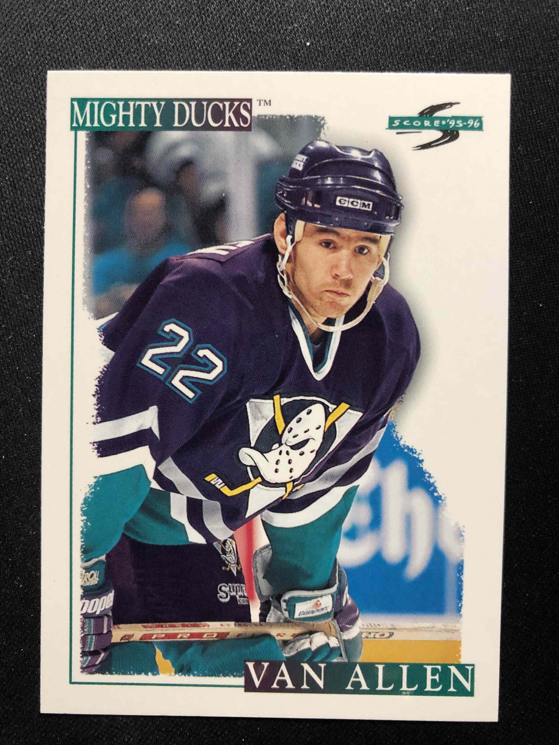 1995/1996 Pinnacle Score Base 166 Shaun Van Allen