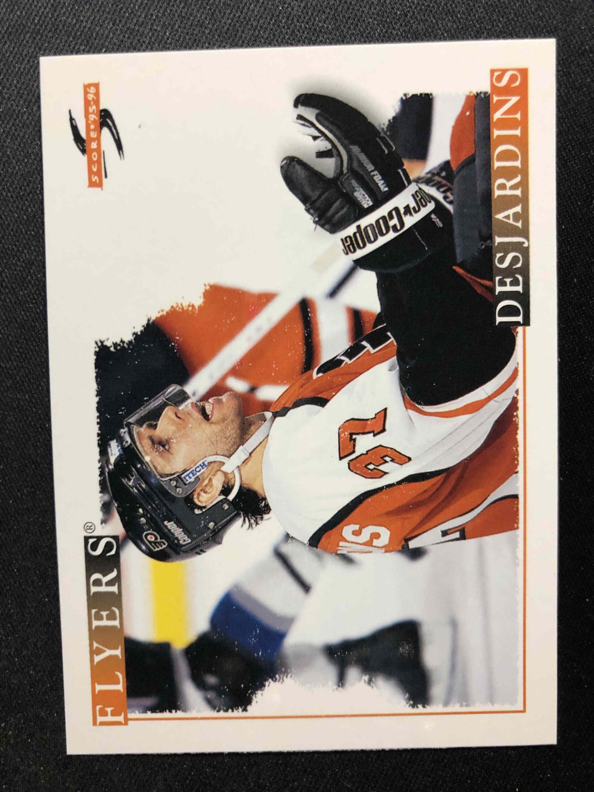 1995/1996 Pinnacle Score Base 207 Eric Desjardins