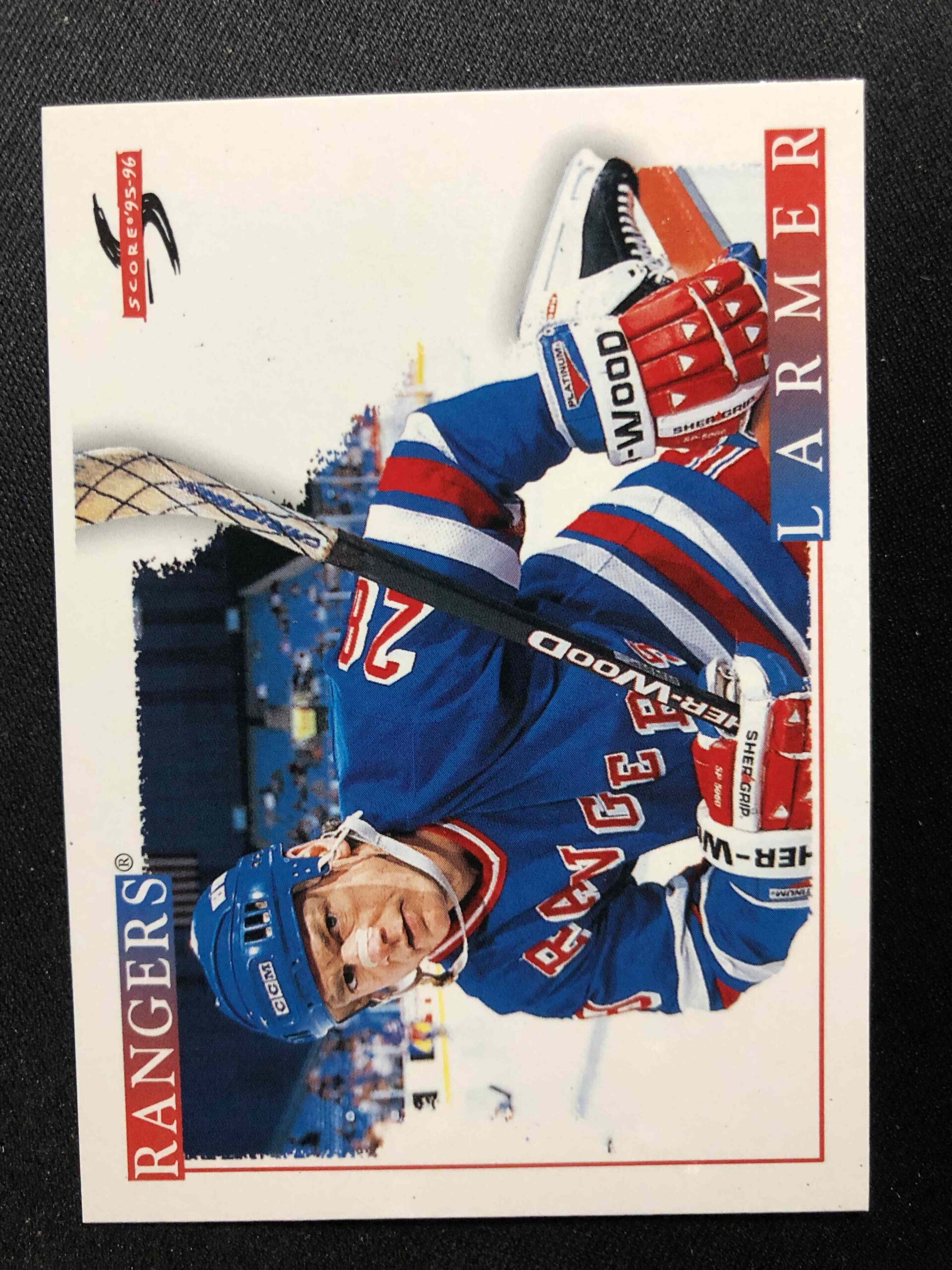 1995/1996 Pinnacle Score Base 211 Steve Larmer