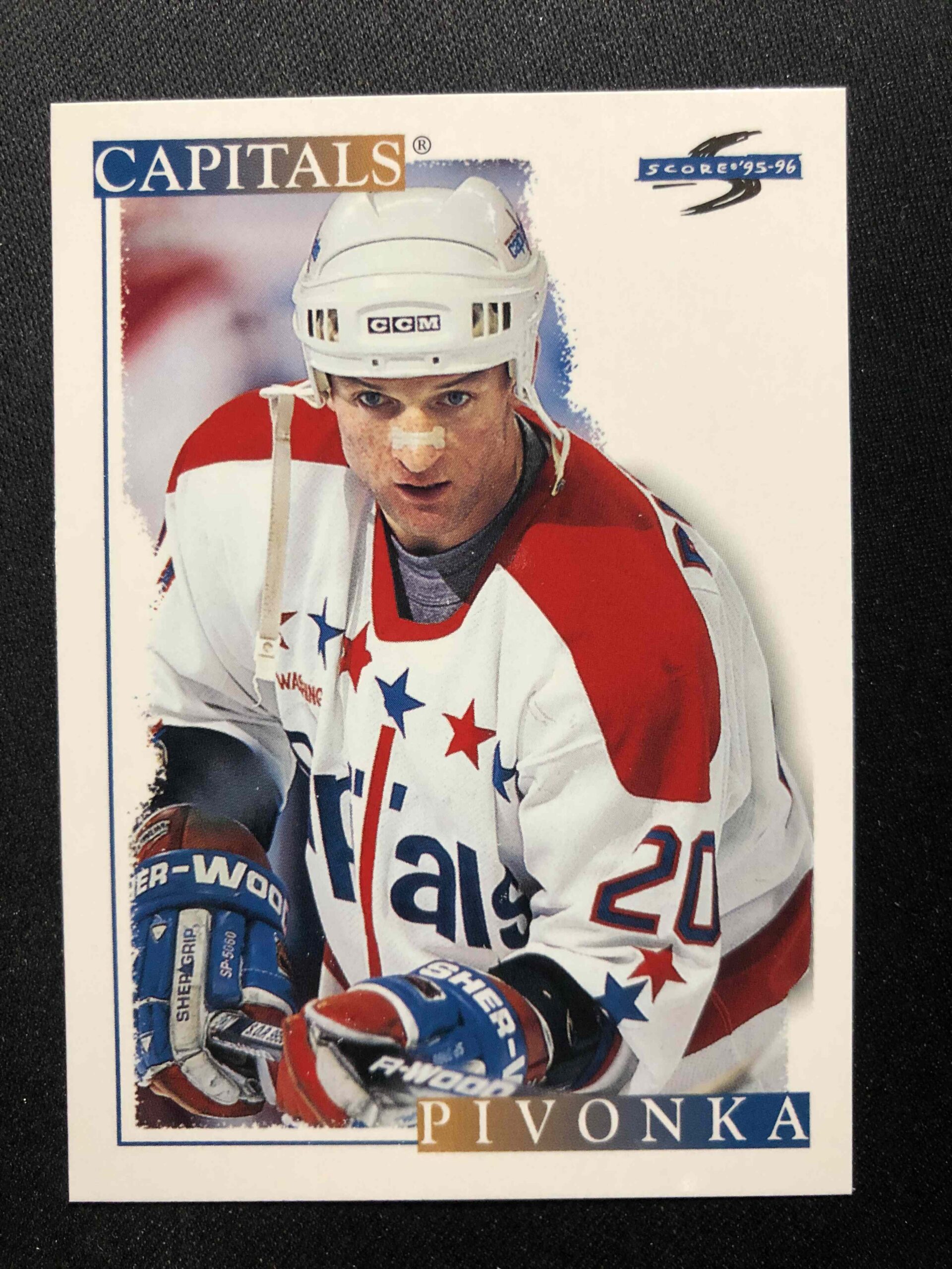 1995/1996 Pinnacle Score Base 258 Michal Pivonka