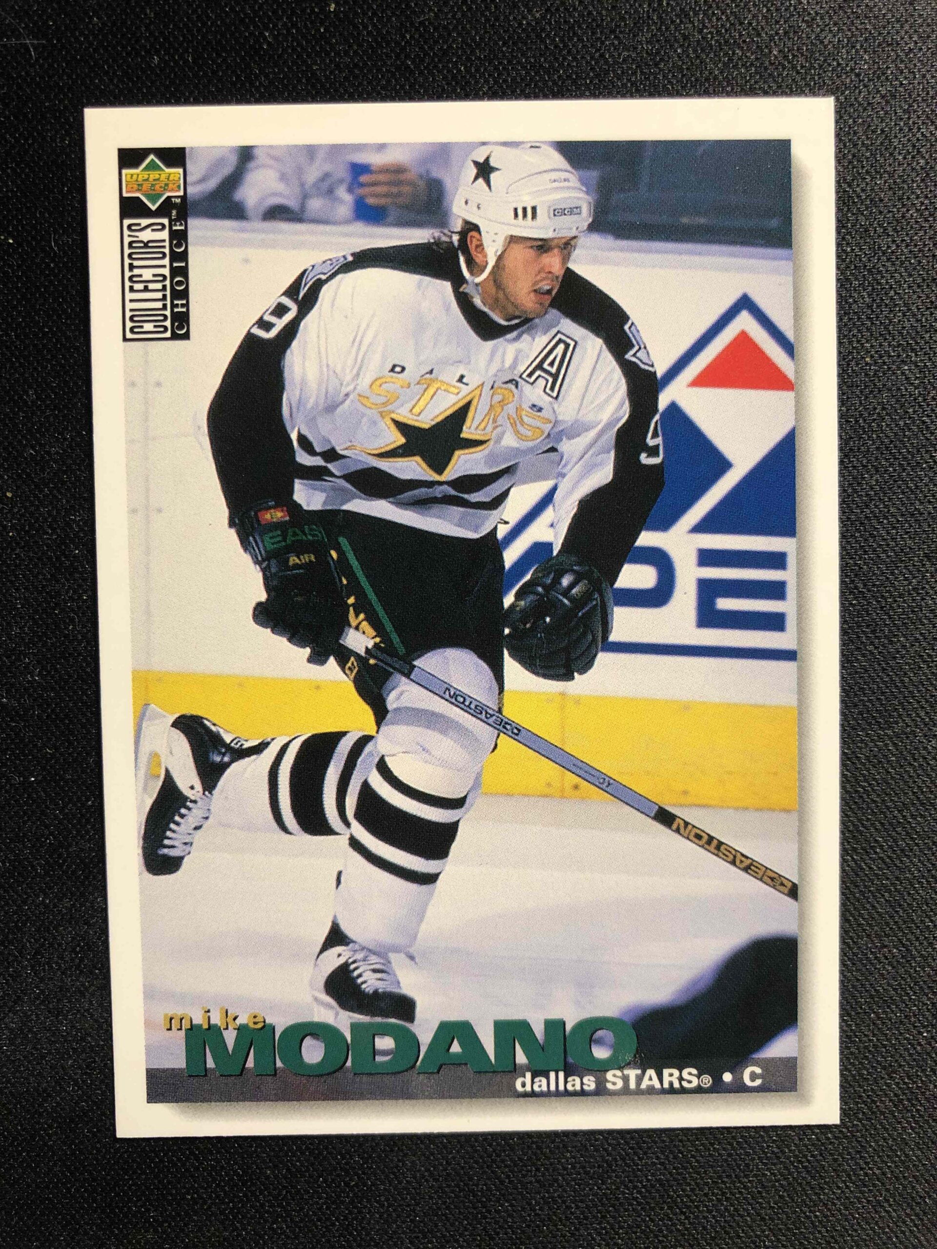1995/1996 Upper Deck Collectors Choice Base 238 Mike Modano