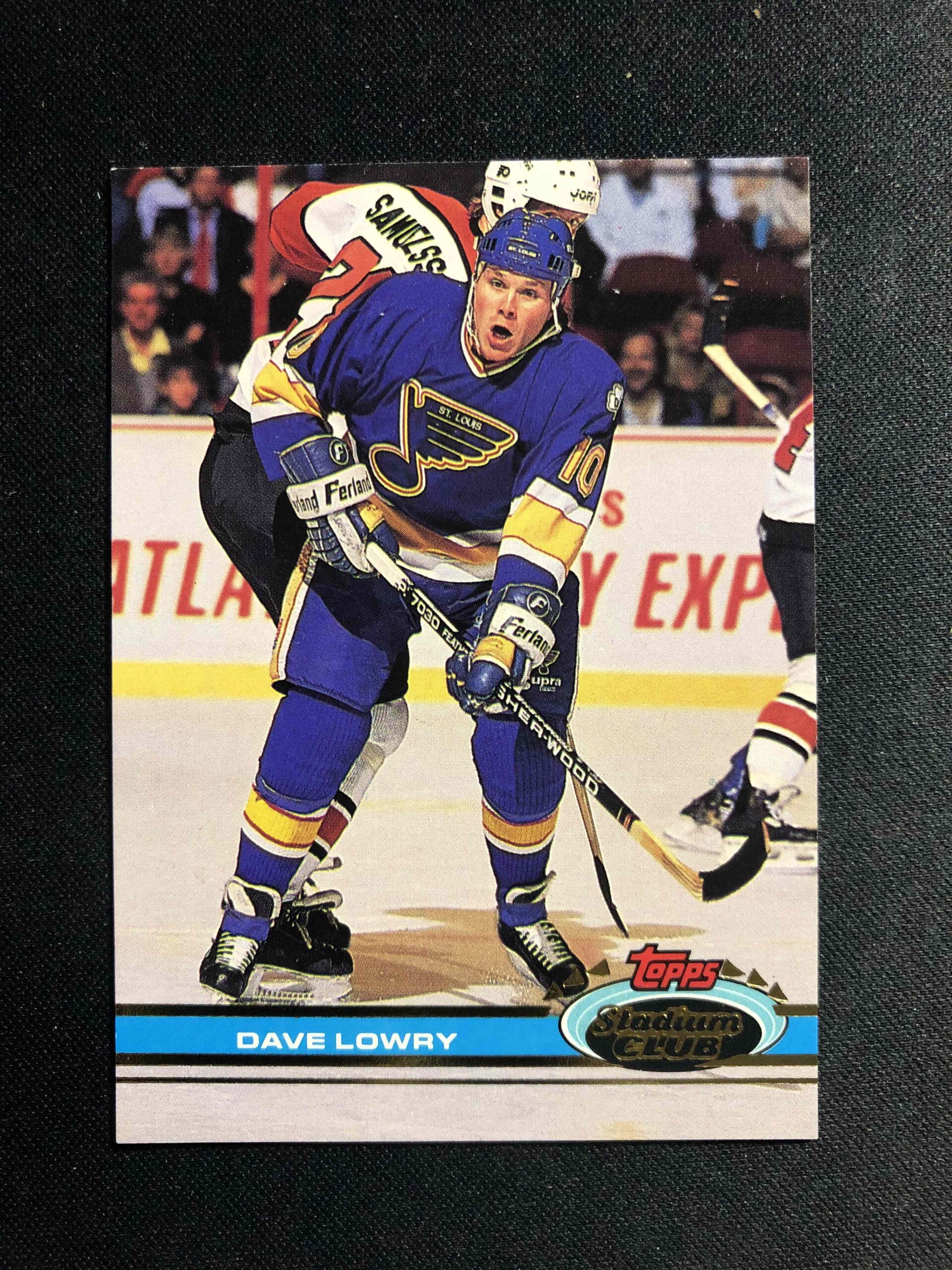 1991/1992 Topps Stadium Club Base 303 Dave Lowry
