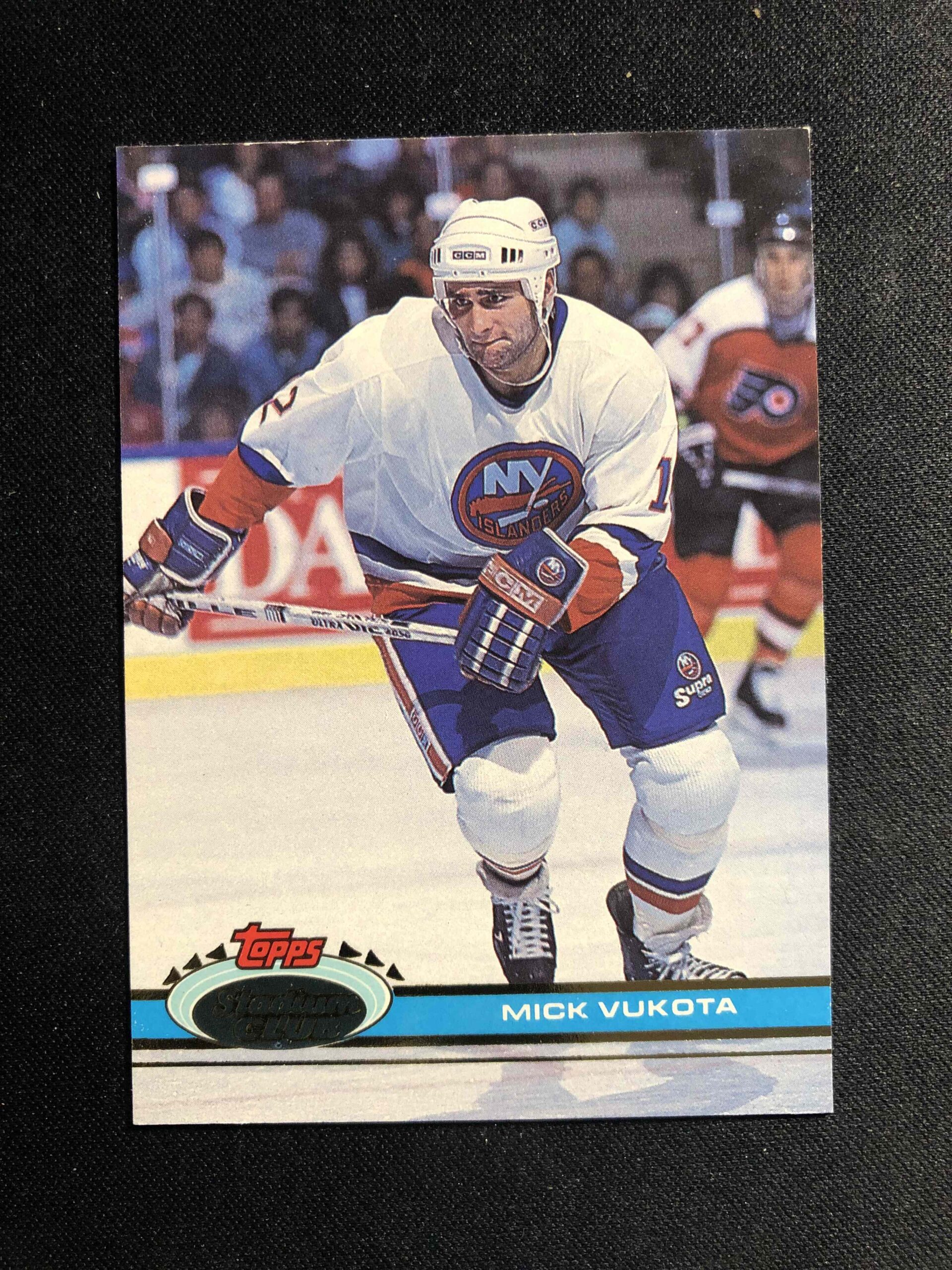1991/1992 Topps Stadium Club Base 309 Mick Vukota